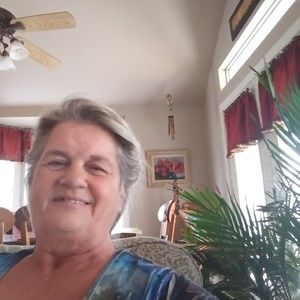 Meet your Posher, Carmen